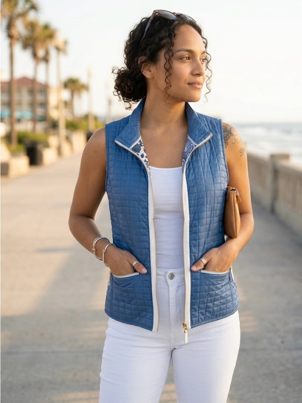 Sara Campbell Blue Quilted Vest Zip Front Pockets Cinched Back Lightweight